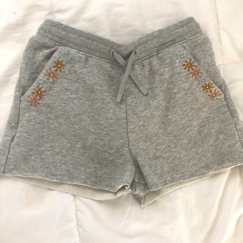 Sweatshorts, track shorts